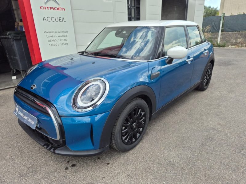 MINI MINI HATCH  COOPER 136 ESSENTIAL DKG7 5 PORTES  2023