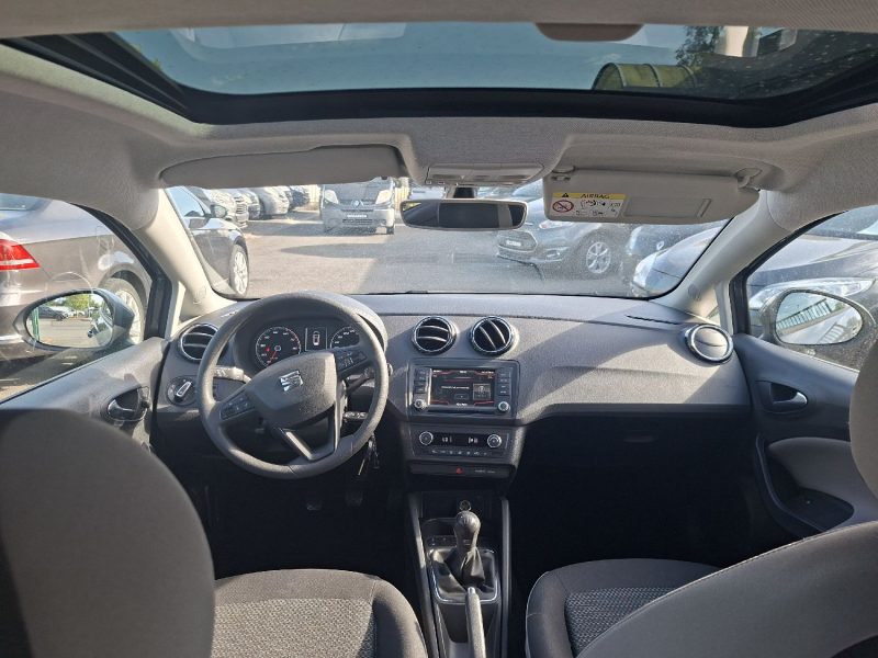 SEAT IBIZA 1 L 95cv  ESSENCE 2016 101850 kms Toit panoramique GPS Bluetooth  Radar recul Régulateur 