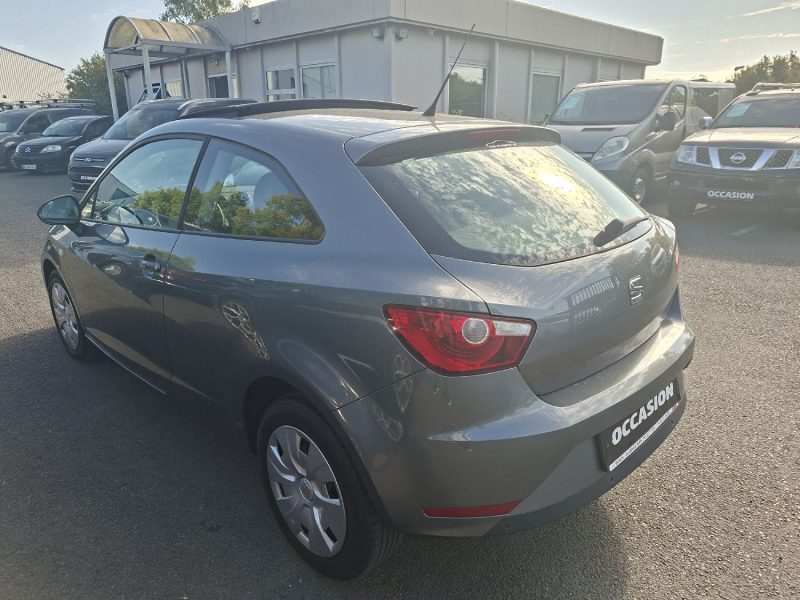 SEAT IBIZA 1 L 95cv  ESSENCE 2016 101850 kms Toit panoramique GPS Bluetooth  Radar recul Régulateur 