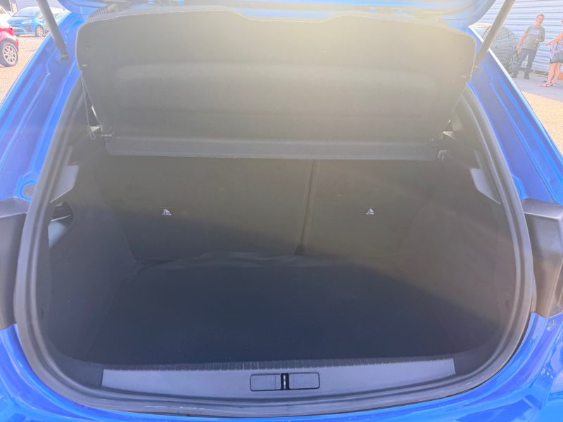 PEUGEOT 208 1.2 HYBRID 100CH ALLURE E-DCS6 29MKM