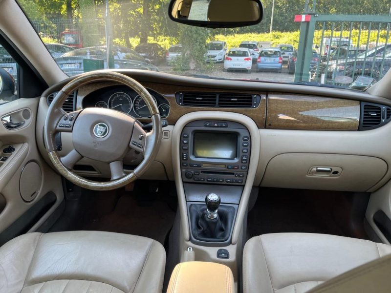 JAGUAR X-TYPE  2004