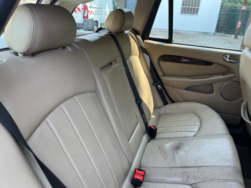 JAGUAR X-TYPE  2004