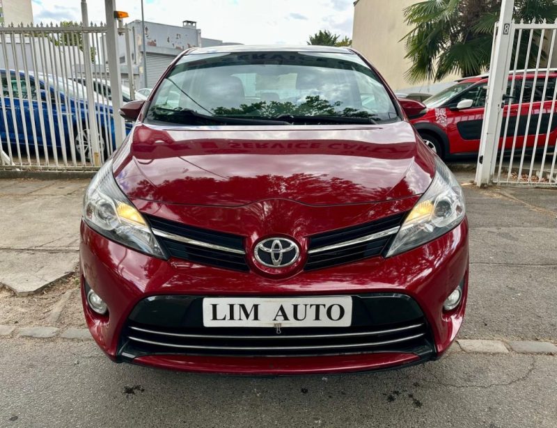 TOYOTA VERSO 112 D-4D TechnoLine 7 Places
