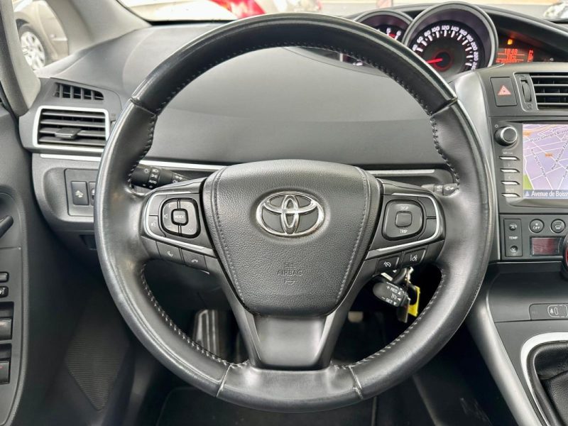 TOYOTA VERSO 112 D-4D TechnoLine 7 Places