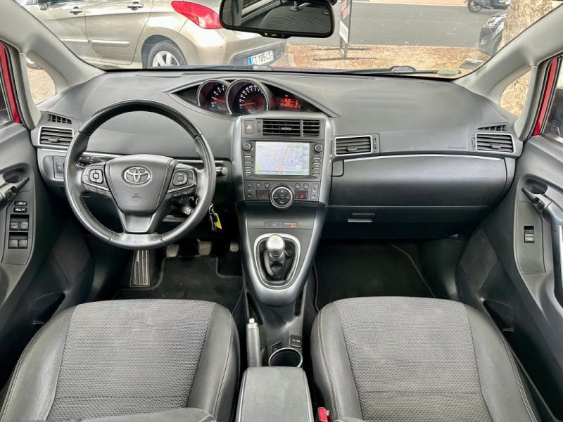 TOYOTA VERSO 112 D-4D TechnoLine 7 Places