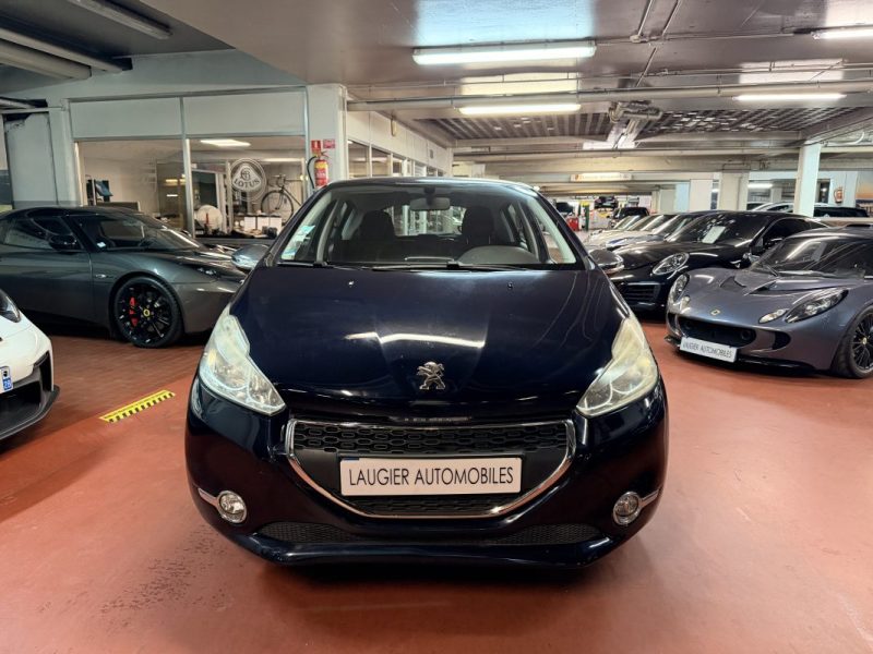 PEUGEOT 208 1.2 VTI 82 Active