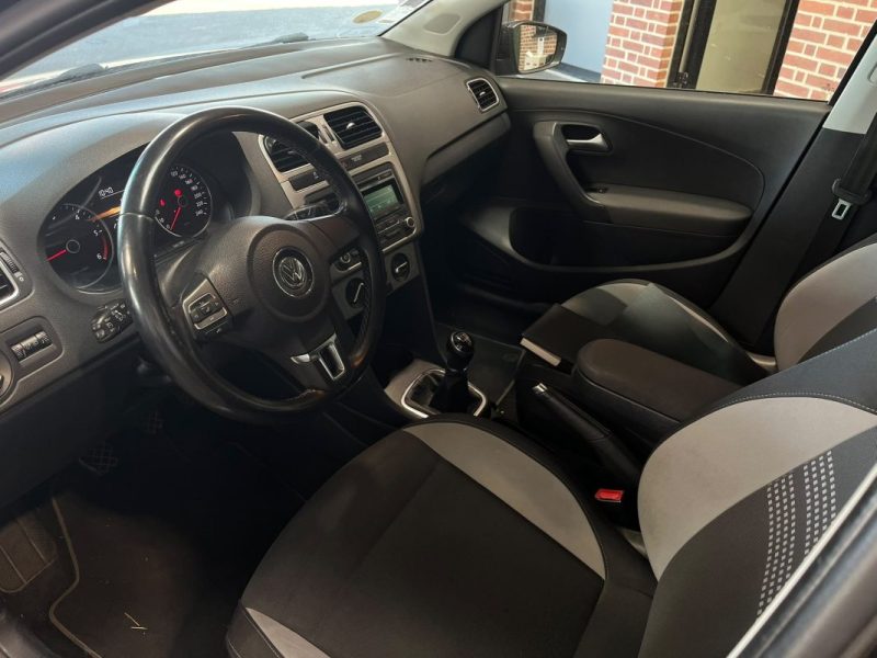 🚗 VOLKSWAGEN POLO 1.6 TDI 90ch ⚙️ 📡 Radars de recul ❄️ Climatisation