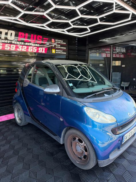 SMART FORTWO PURE 71 MHD – Essence – 2008 – 150 000 km – Échange / Reprise possible