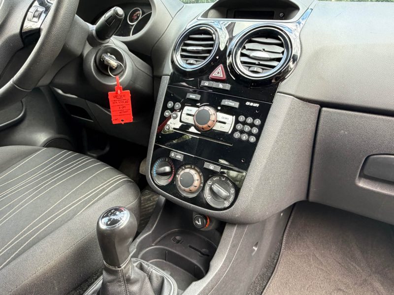 Opel Corsa 1.3 CDTI 75 111