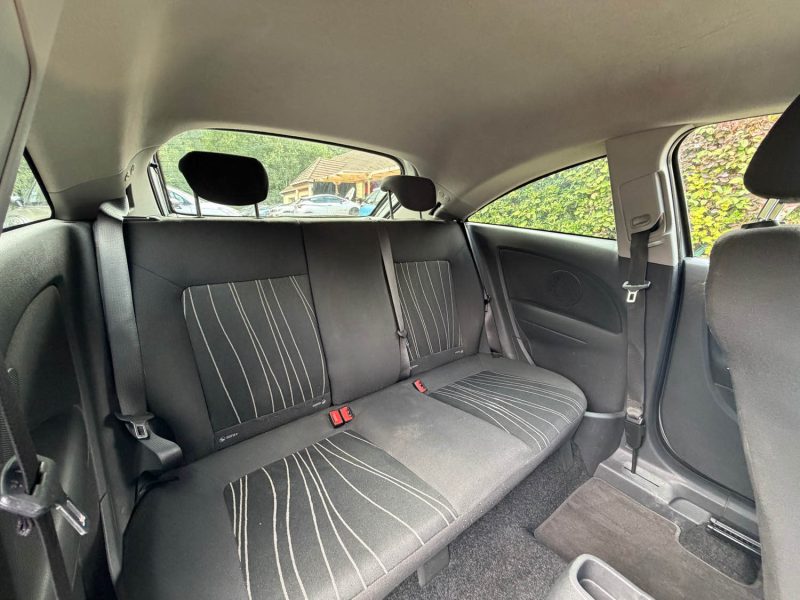 Opel Corsa 1.3 CDTI 75 111
