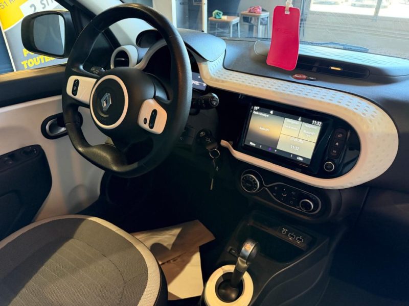 RENAULT TWINGO  Z.E EQUILIBRE 100% ELECTRIQUE / 1ERE MAIN / ENTRETIEN RENAULT  2022