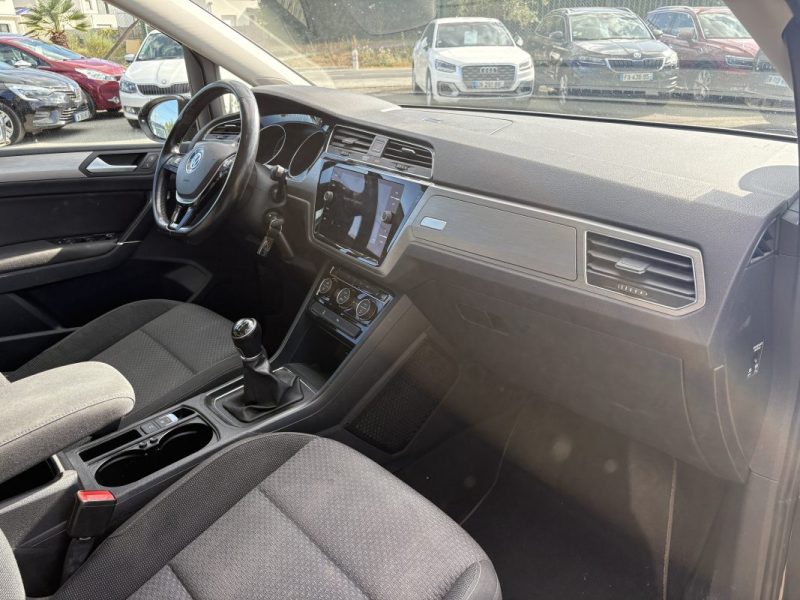 VOLKSWAGEN TOURAN 2.0 TDI 150 CONFORTLINE BUSINESS 2017