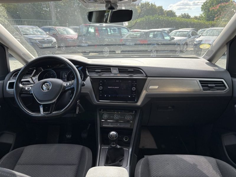 VOLKSWAGEN TOURAN 2.0 TDI 150 CONFORTLINE BUSINESS 2017
