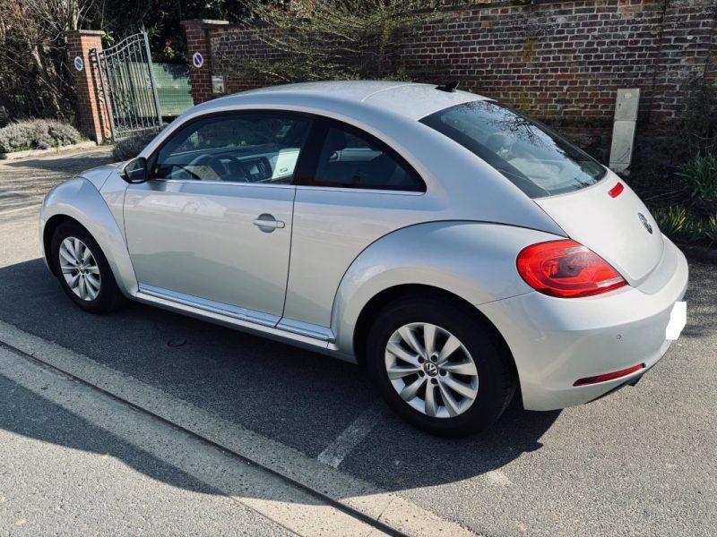 Volkswagen New Beetle Coccinelle 1.2 TSI 105ch Design GPS Sièges chauffants