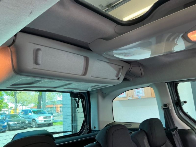 Citroen Berlingo 1.6 Blue HDI 100ch Shine Multispace GPS Toit panoramique