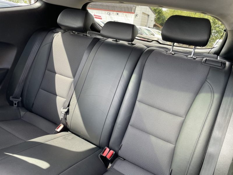 HYUNDAI I30 1.6 CRDI 128 PACK PREMIUM 2013