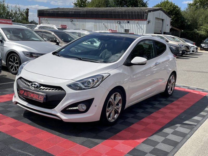 HYUNDAI I30 1.6 CRDI 128 PACK PREMIUM 2013
