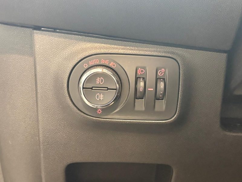 🚗 OPEL CORSA 1.4 90ch ⚙️ 📱 Apple CarPlay 📷 Caméra de recul
