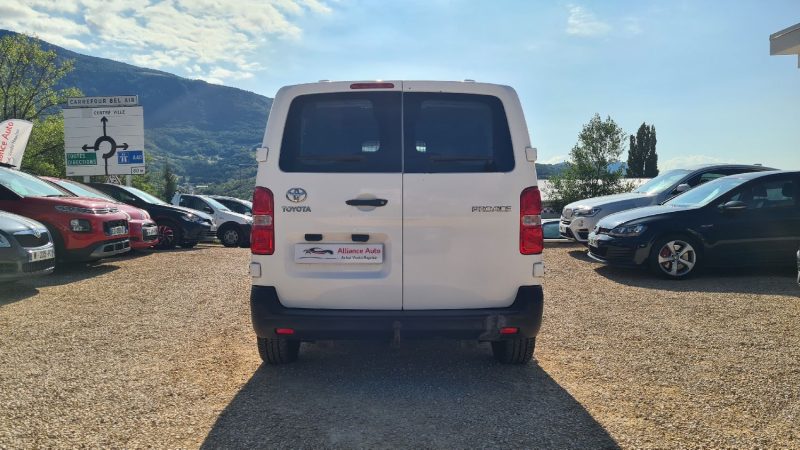 TOYOTA Proace - 1.6 D-4D Comfort 115ch diesel 