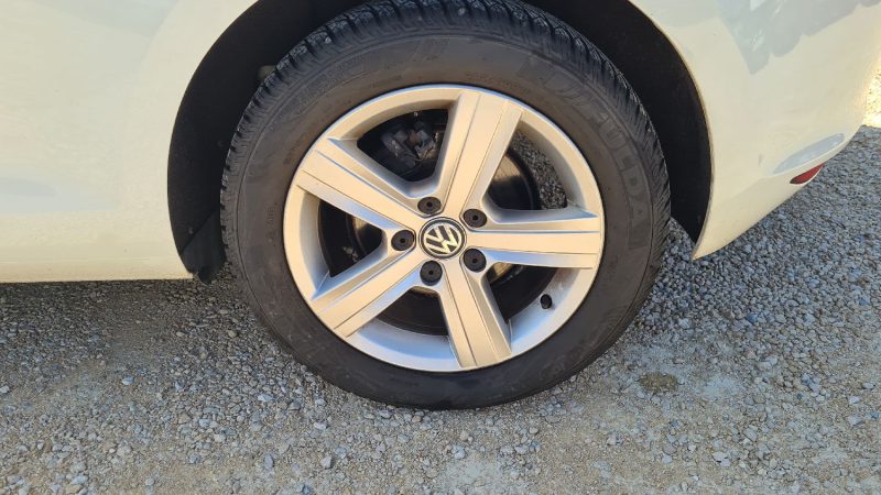 VOLKSWAGEN Golf VII - 1.2 TSI Comfortline 105ch essence