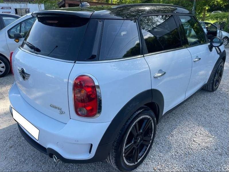 MINI COUNTRYMAN COOPER SD 143 2011