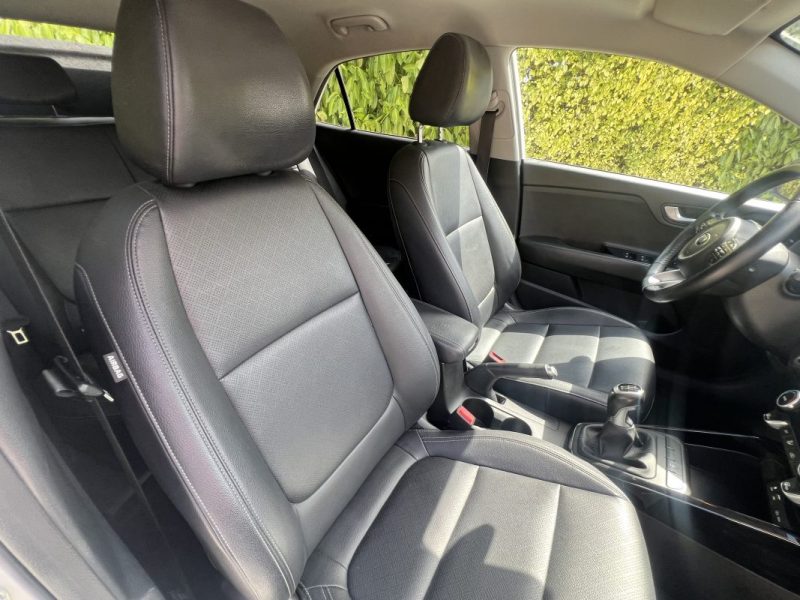 Kia Rio IV 1.0l T-GDI Premium 100ch - Garantie 6 mois
