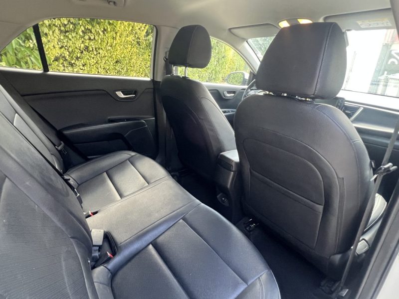 Kia Rio IV 1.0l T-GDI Premium 100ch - Garantie 6 mois