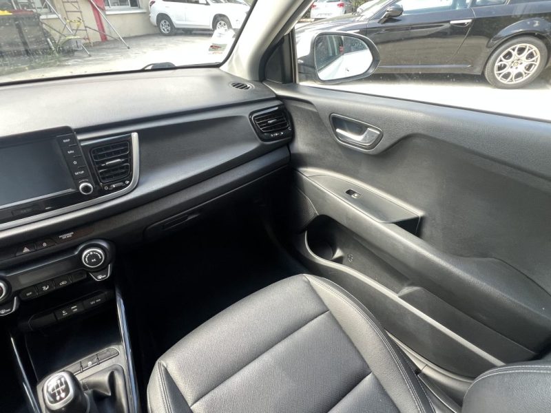 Kia Rio IV 1.0l T-GDI Premium 100ch - Garantie 6 mois