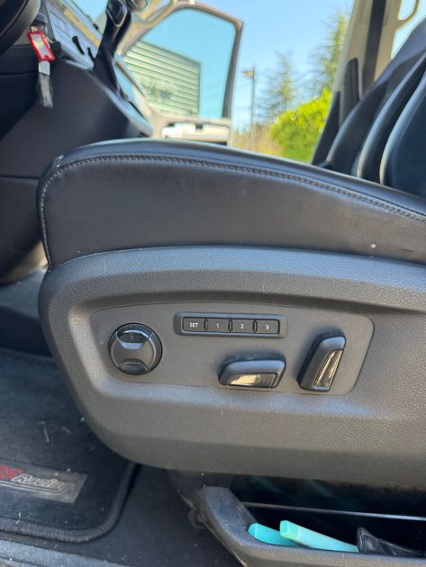 VOLKSWAGEN MULTIVAN HANDICAPE