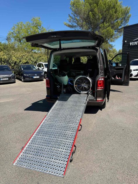 VOLKSWAGEN MULTIVAN HANDICAPE