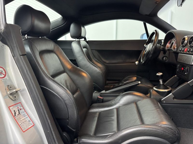 AUDI TT MK1 1.8T 180cv  BVM - Garantie 12 MOIS