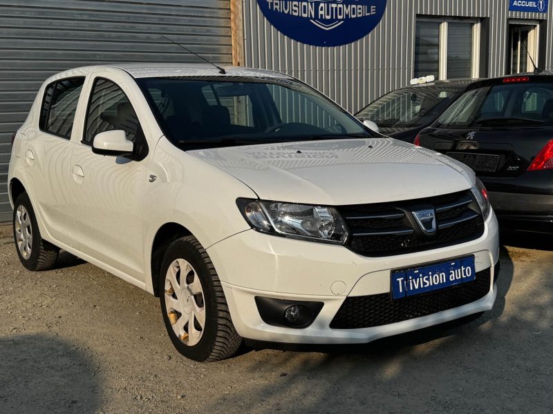 DACIA SANDERO 1.2 75 CH   2013