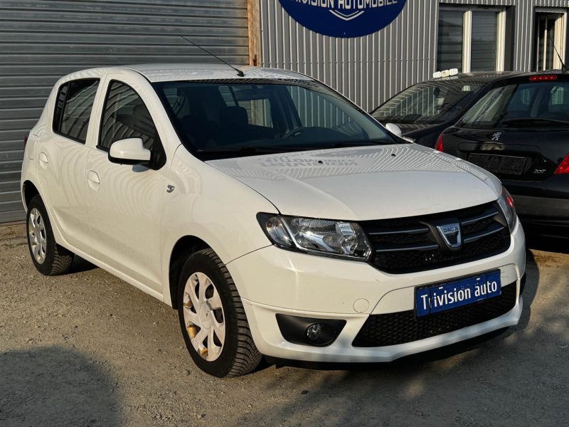 DACIA SANDERO 1.2 75 CH   2013