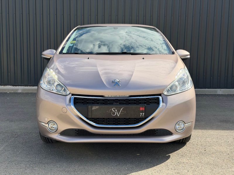 PEUGEOT 208 1.4 HDI 68 ACCESS 2012