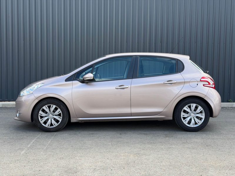 PEUGEOT 208 1.4 HDI 68 ACCESS 2012