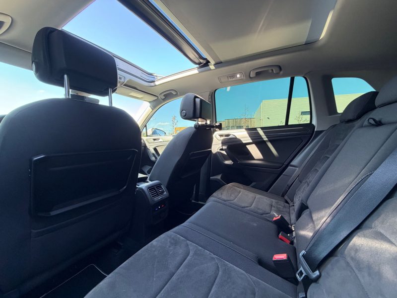  VOLKSWAGEN Tiguan II 2.0 TDi 16V BMT DSG7 150 cv Boîte auto R-LINE