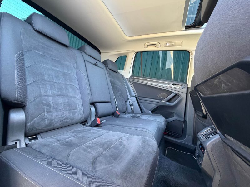  VOLKSWAGEN Tiguan II 2.0 TDi 16V BMT DSG7 150 cv Boîte auto R-LINE