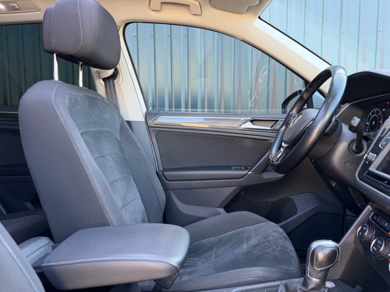  VOLKSWAGEN Tiguan II 2.0 TDi 16V BMT DSG7 150 cv Boîte auto R-LINE