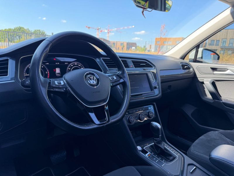  VOLKSWAGEN Tiguan II 2.0 TDi 16V BMT DSG7 150 cv Boîte auto R-LINE