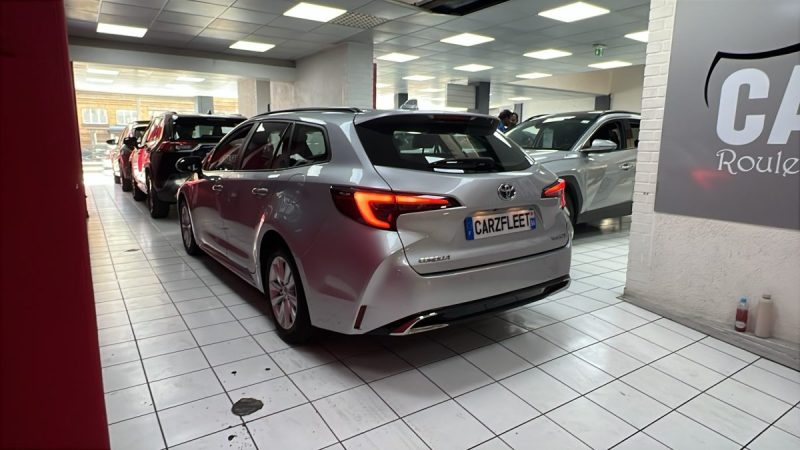 TOYOTA COROLLA TOURING SPORTS 140cv HYBRIDE 1.8 DYNAMIC BUSINESS /1 ERE MAIN/TVA RECUPERABLE
