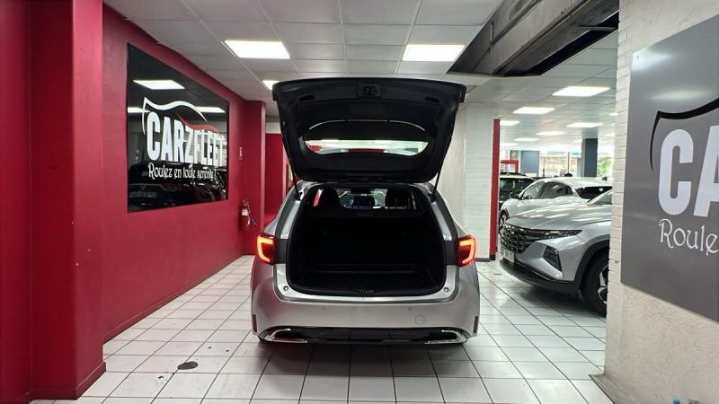 TOYOTA COROLLA TOURING SPORTS 140cv HYBRIDE 1.8 DYNAMIC BUSINESS /1 ERE MAIN/TVA RECUPERABLE