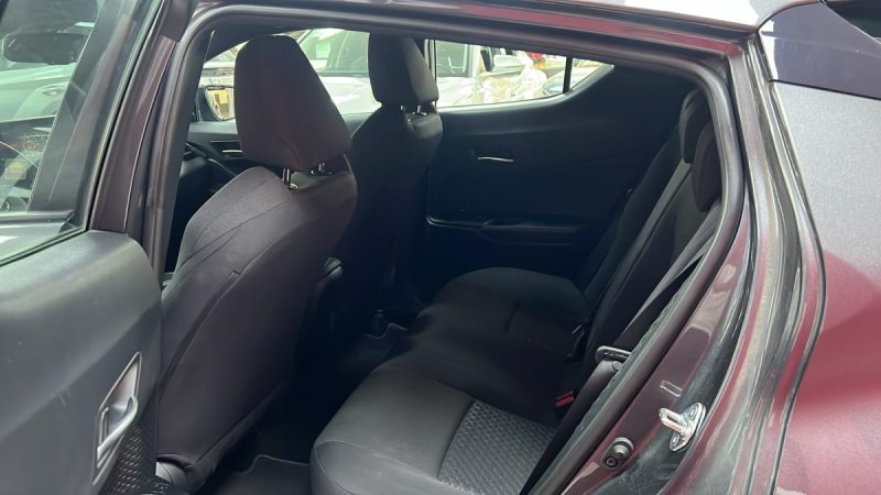 TOYOTA C-HR PHASE 2 SUV HYBRIDE 1.8 DYNAMIC BUSINESS 122cv/1 ERE MAIN/TVA RECUPERABLE