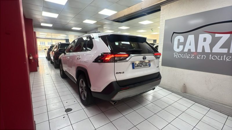 TOTOYA RAV4 SUV HYBRIDE 218cv DYNAMIC/1 ERE MAIN/TVA RECUPERABLE