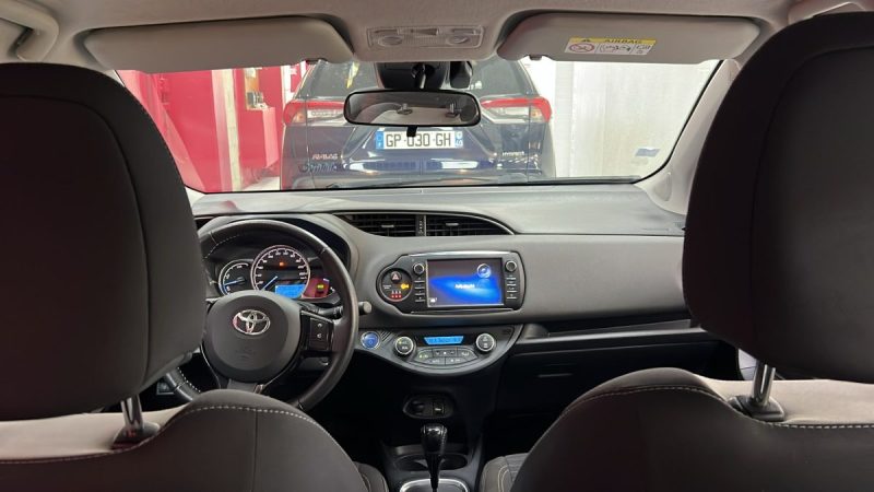 TOYOTA YARIS FRANCE 100cv HYBRIDE/1 ERE MAIN/TVA RECUPERABLE