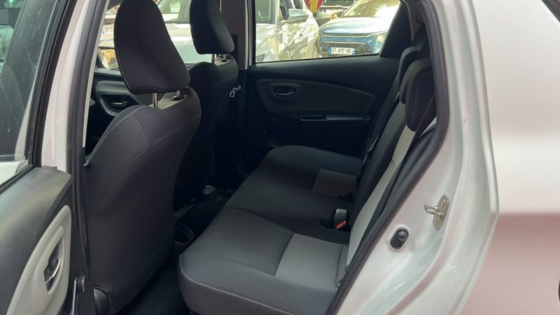 TOYOTA YARIS FRANCE 100cv HYBRIDE/1 ERE MAIN/TVA RECUPERABLE