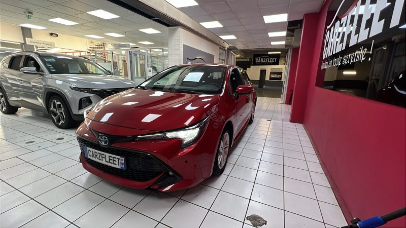 TOYOTA COROLLA BERLINE HYBRIDE 1.8 DYNAMIC BUSINESS 122cv/1 ERE MAIN/TVA RECUPERABLE