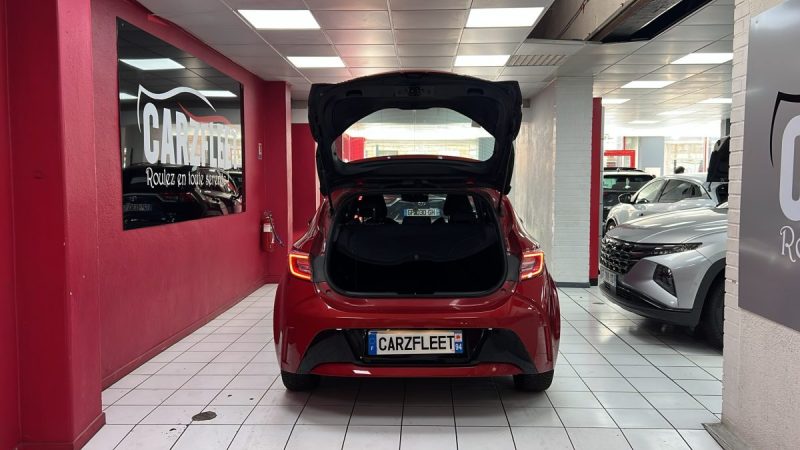 TOYOTA COROLLA BERLINE HYBRIDE 1.8 DYNAMIC BUSINESS 122cv/1 ERE MAIN/TVA RECUPERABLE