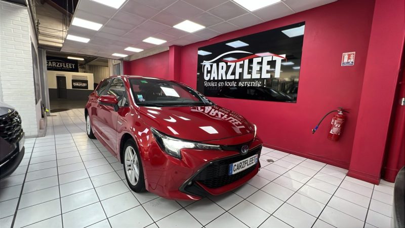 TOYOTA COROLLA BERLINE HYBRIDE 1.8 DYNAMIC BUSINESS 122cv/1 ERE MAIN/TVA RECUPERABLE