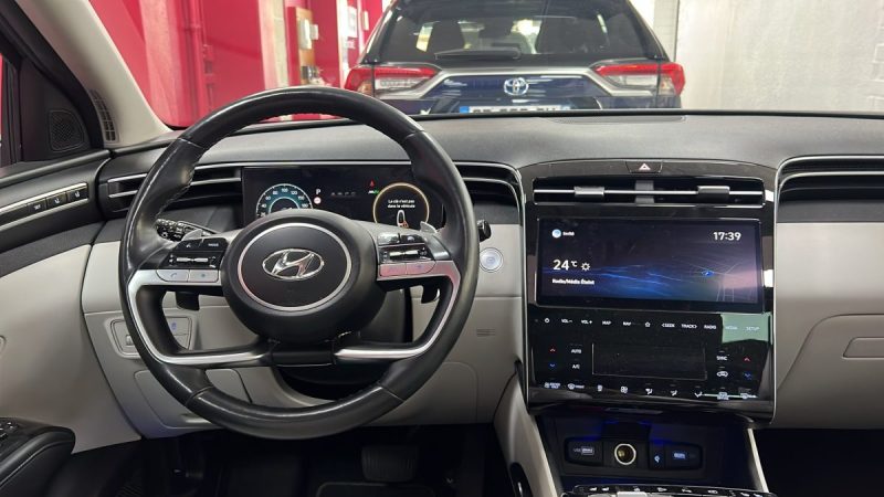 HYUNDAI TUCSON 1.6 SUV HYBRIDE ESSENCE 230cv EXECUTIVE TOIT PANORAMIQUE/1 ERE MAIN/TVA RECUPERABLE