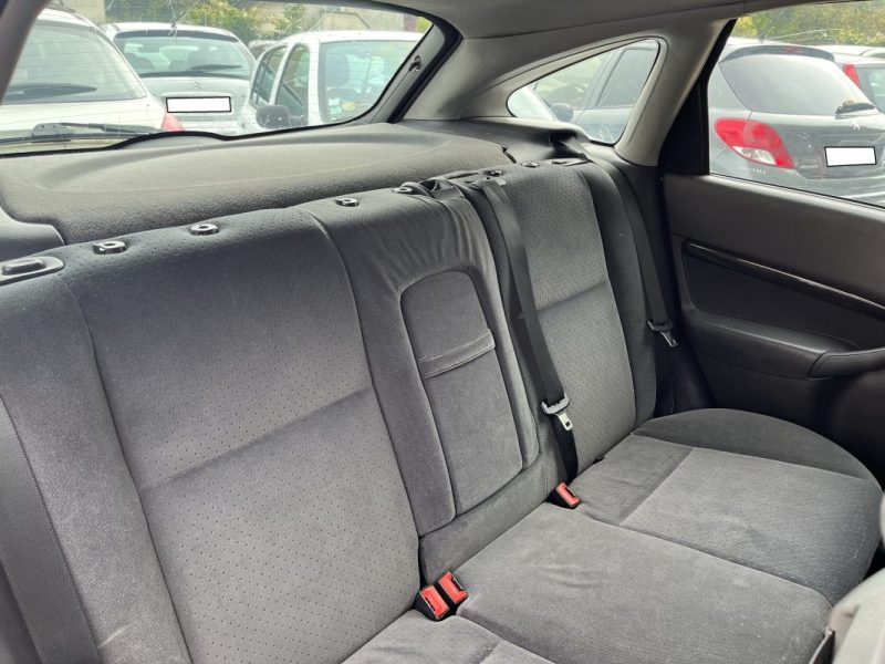 FORD FOCUS 1.8 TDCI GHIA 2003